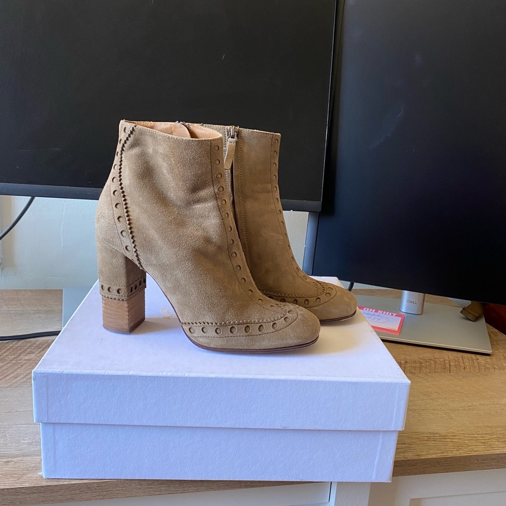Chloe Perry Heeled Booties